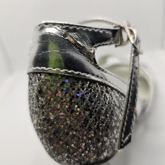 Silver sparkle DANCE SHOES Very Fine Shoes 6 1/2 M Larin Rumba Salsa Ballroom - Picture 6 of 6